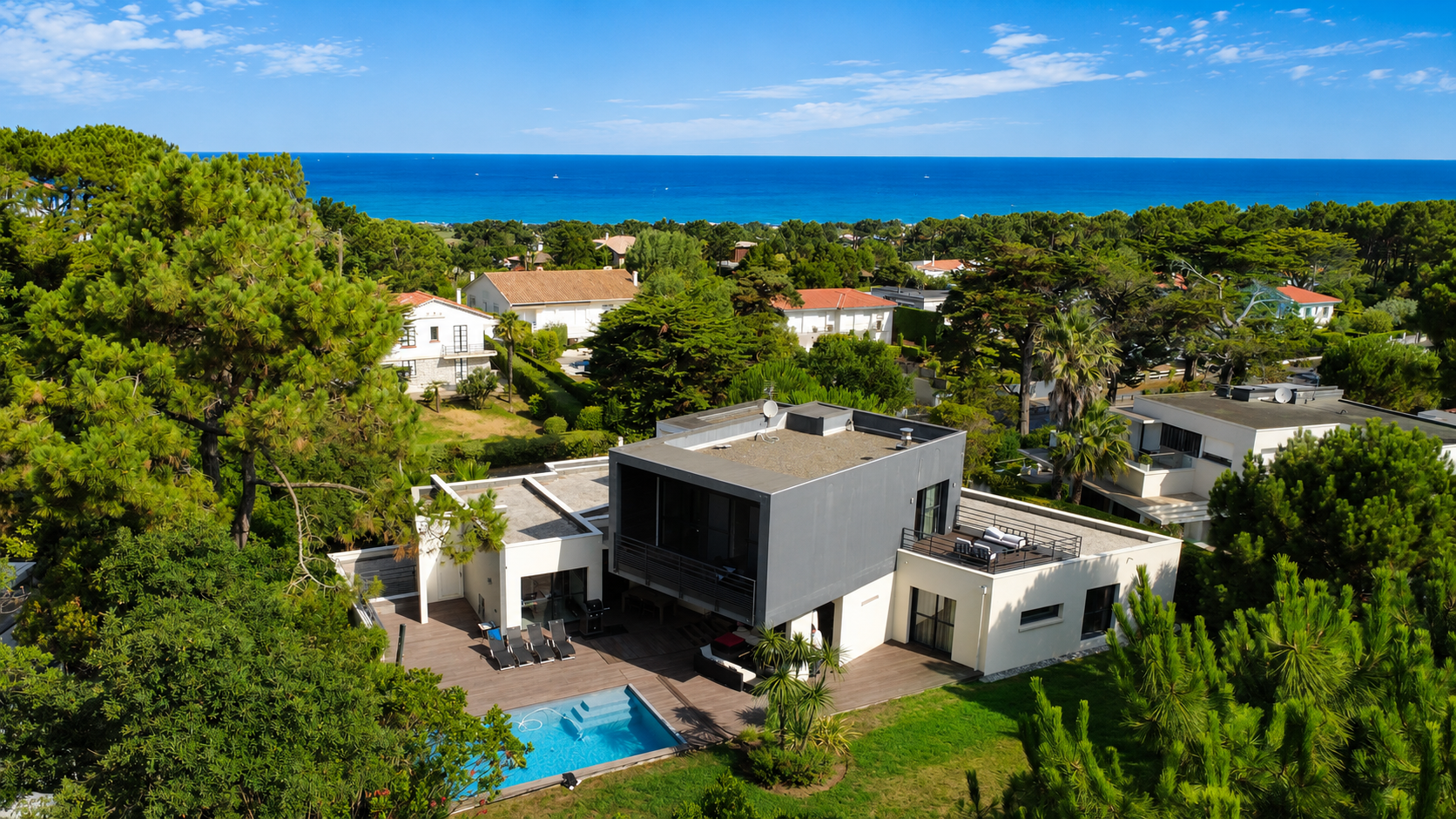 maison contemporaine 8 Pièces en vente sur ANGLET (64600)