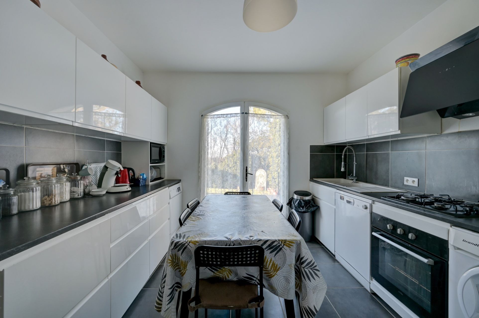 maison de luxe 8 Pièces en vente sur EGUILLES (13510)
