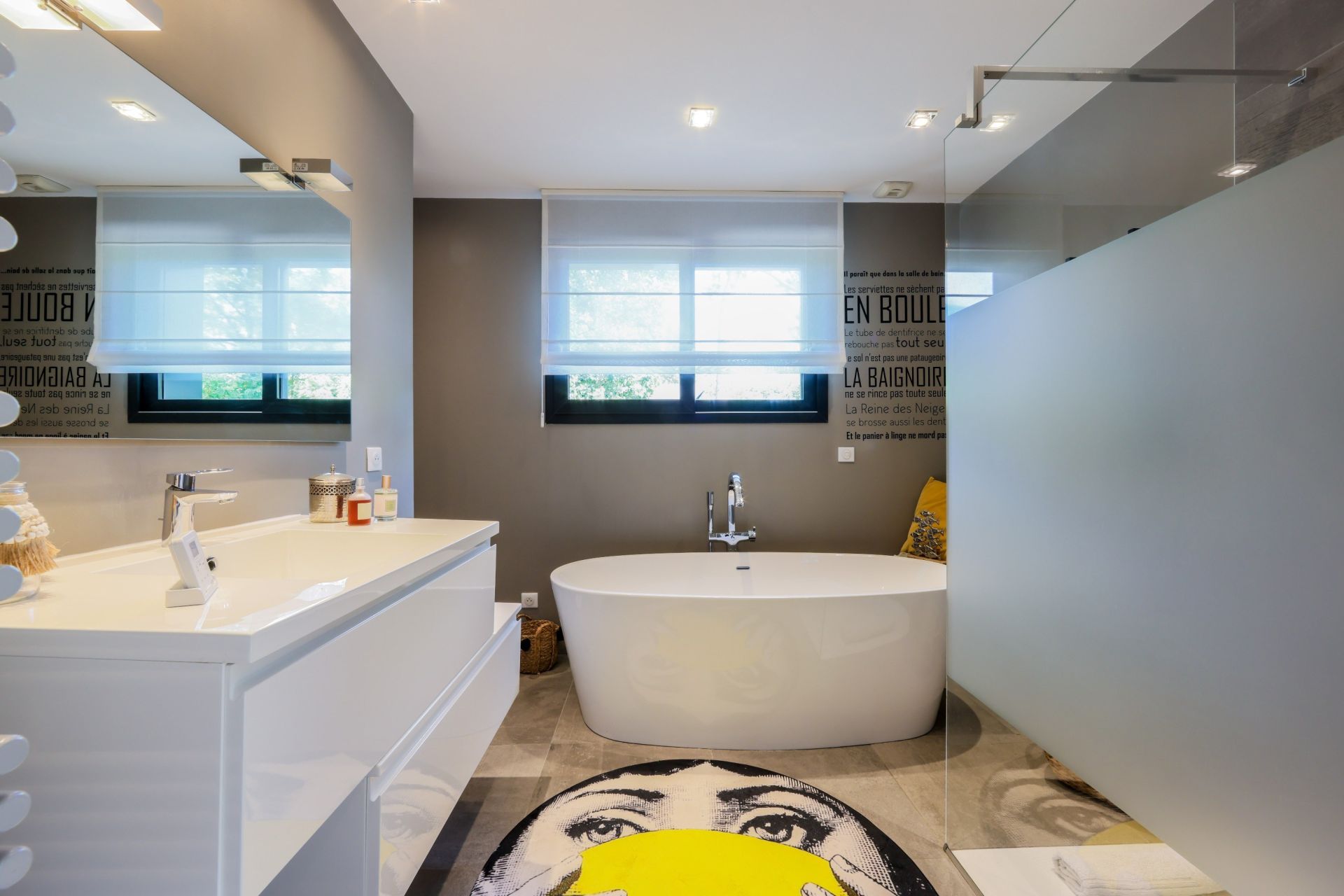 luxury house 7 Rooms for sale on STELLA (62780)