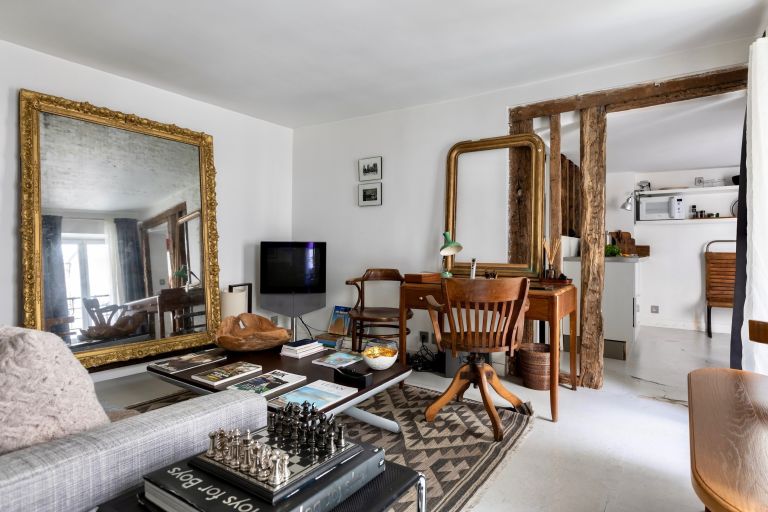 luxury apartment 2 Rooms for sale on PARIS (75002)