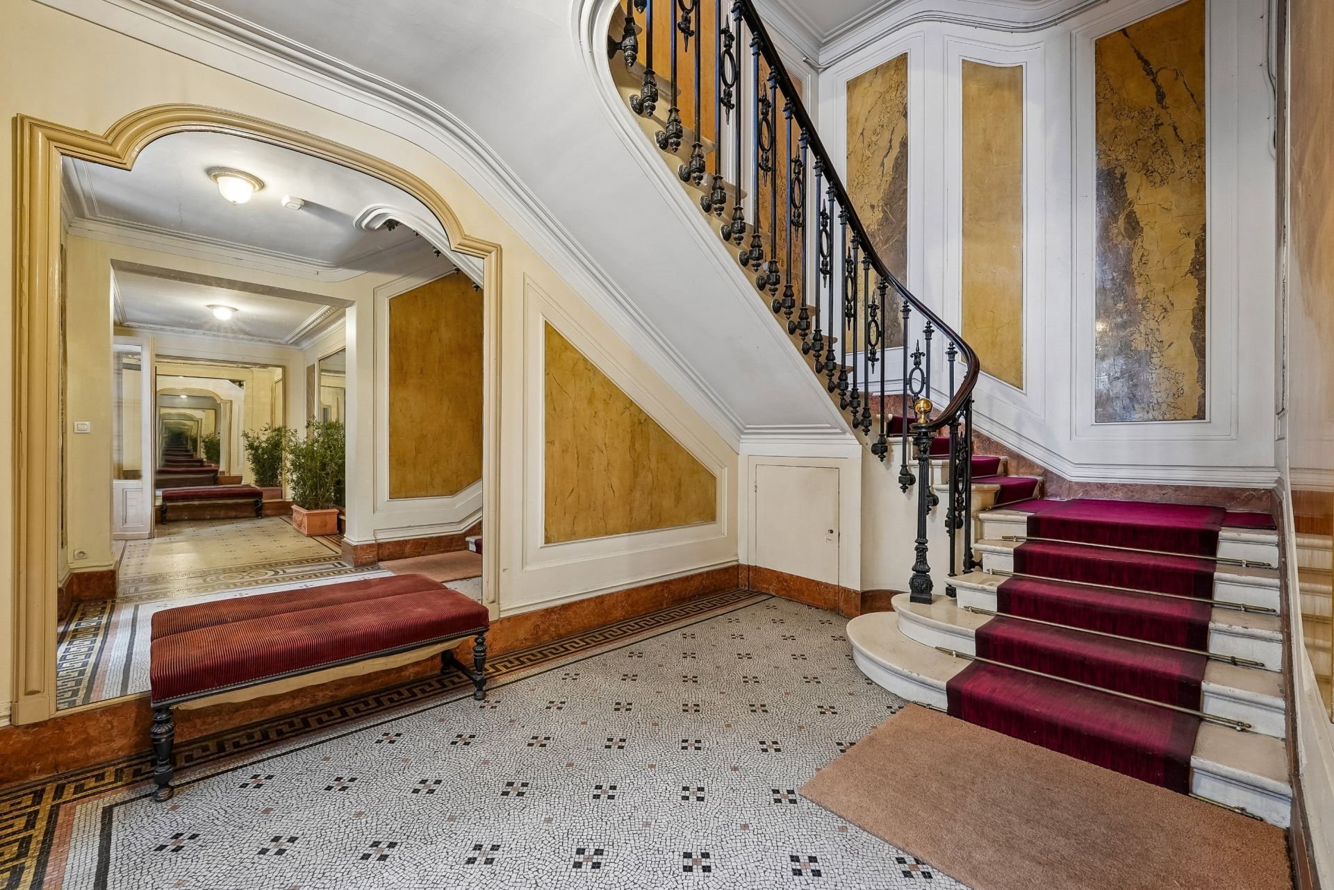 luxury apartment 2 Rooms for sale on PARIS (75009)
