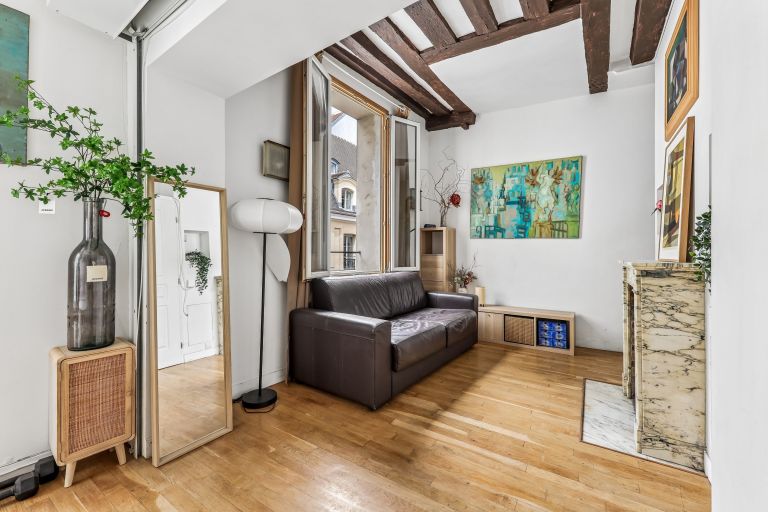 luxury apartment 2 Rooms for sale on PARIS (75006)