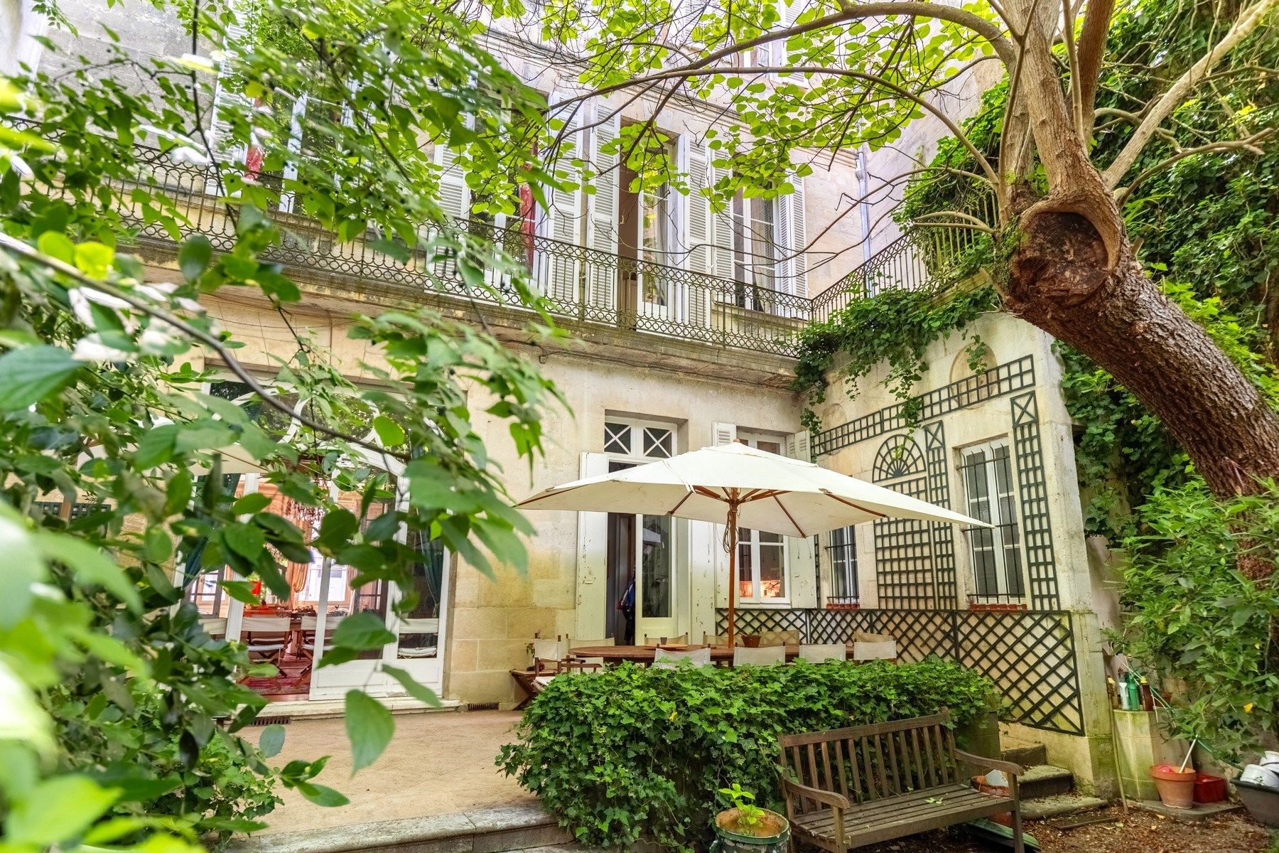 maison de luxe 12 Pièces en vente sur BORDEAUX (33000)