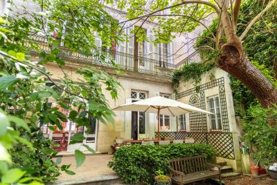 Sale Luxury house Bordeaux 12&nbsp;Rooms 330&nbsp;m²