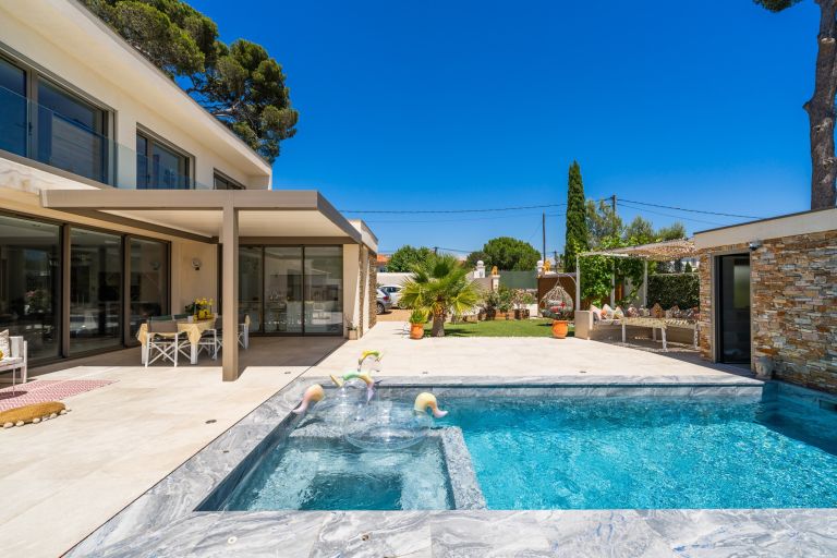 villa de luxe 8 Pièces en vente sur MARSEILLE (13012)