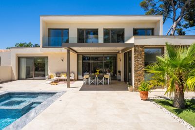 Vente Villa de luxe Marseille 12 8&nbsp;Pièces 230&nbsp;m²