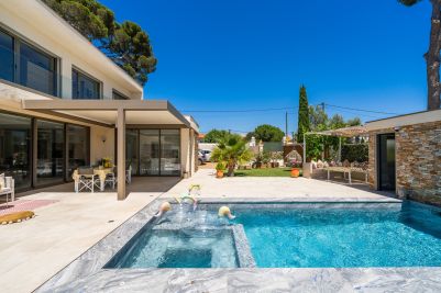 Vente Villa de luxe Marseille 12 8&nbsp;Pièces 230&nbsp;m²