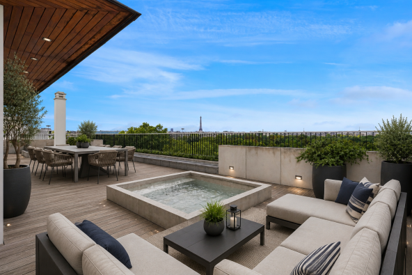 Sale Luxury apartment Neuilly-sur-Seine 6&nbsp;Rooms 242&nbsp;m²