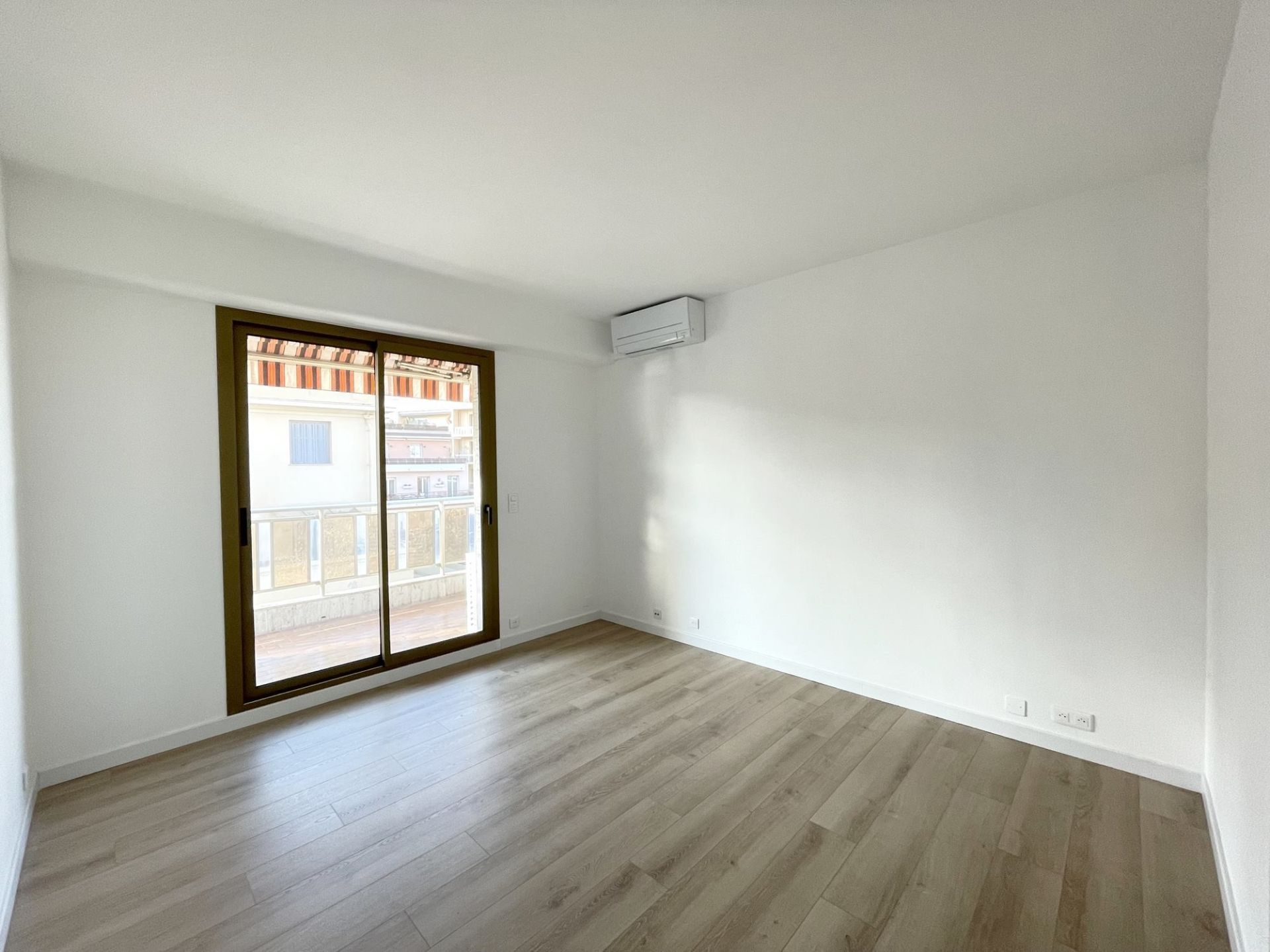 appartement de luxe 1 pièce en location sur MONACO (98000)