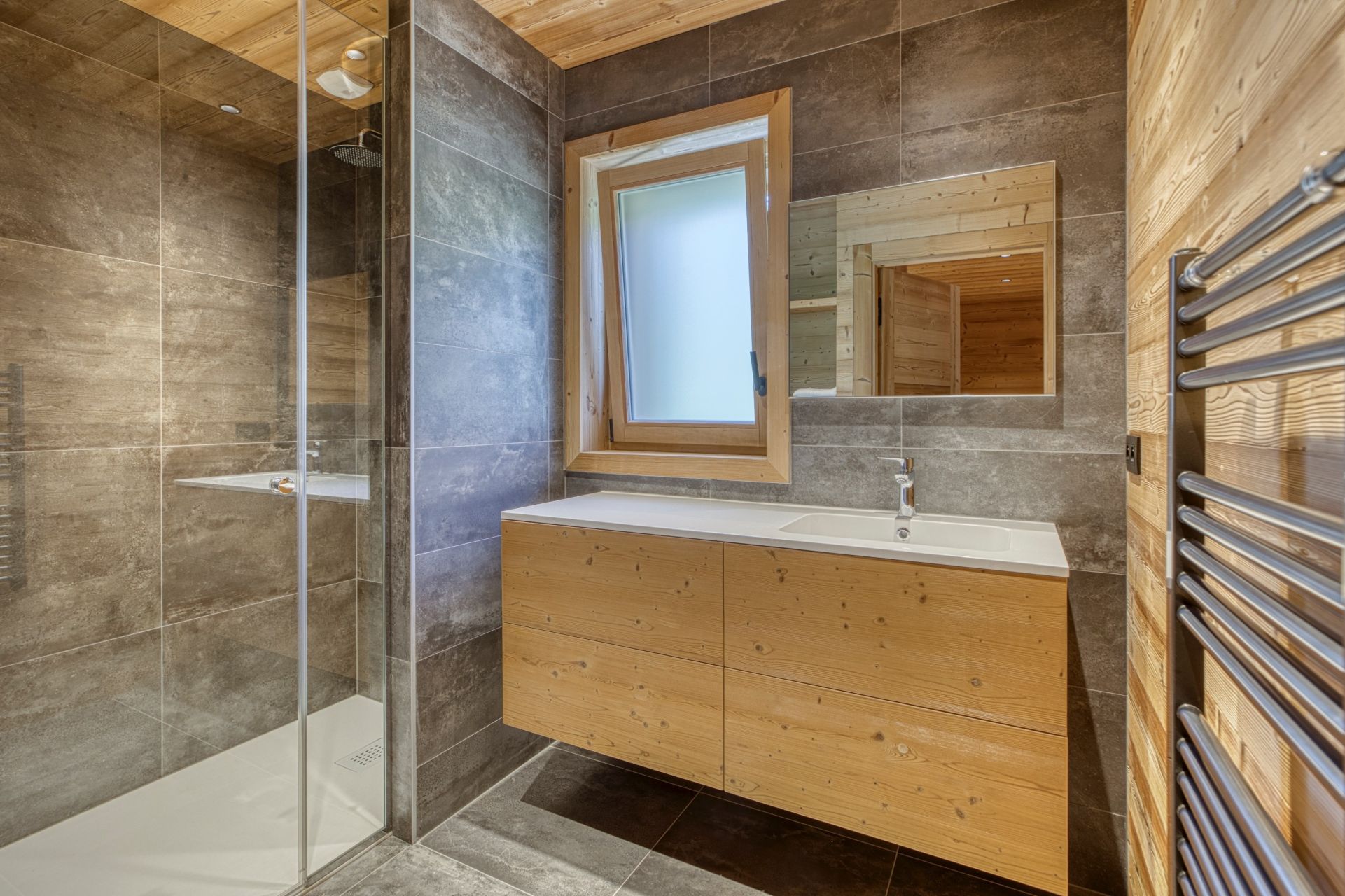 luxury chalet 5 Rooms for sale on LE GRAND BORNAND (74450)