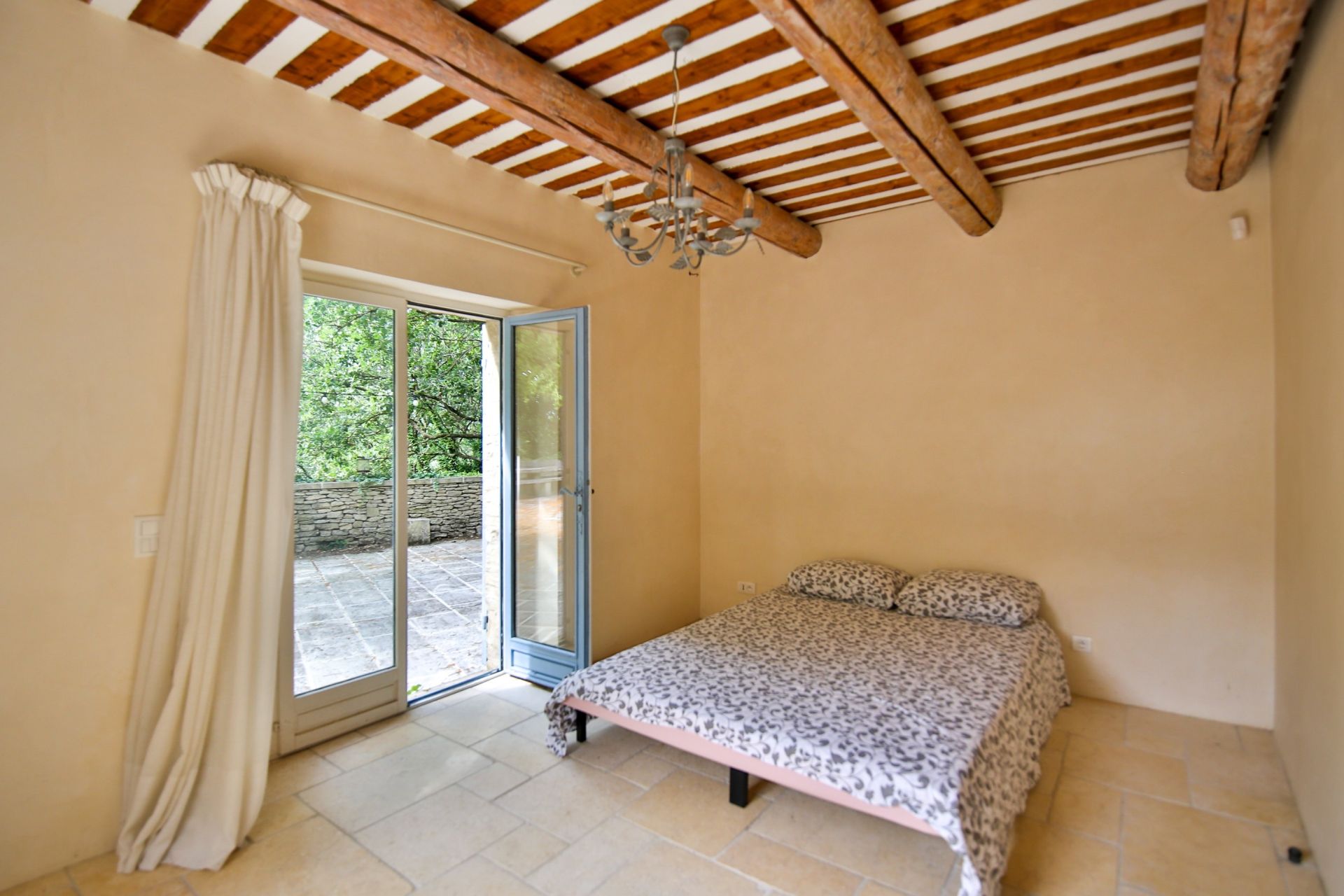 maison de luxe 10 Pièces en vente sur GOULT (84220)