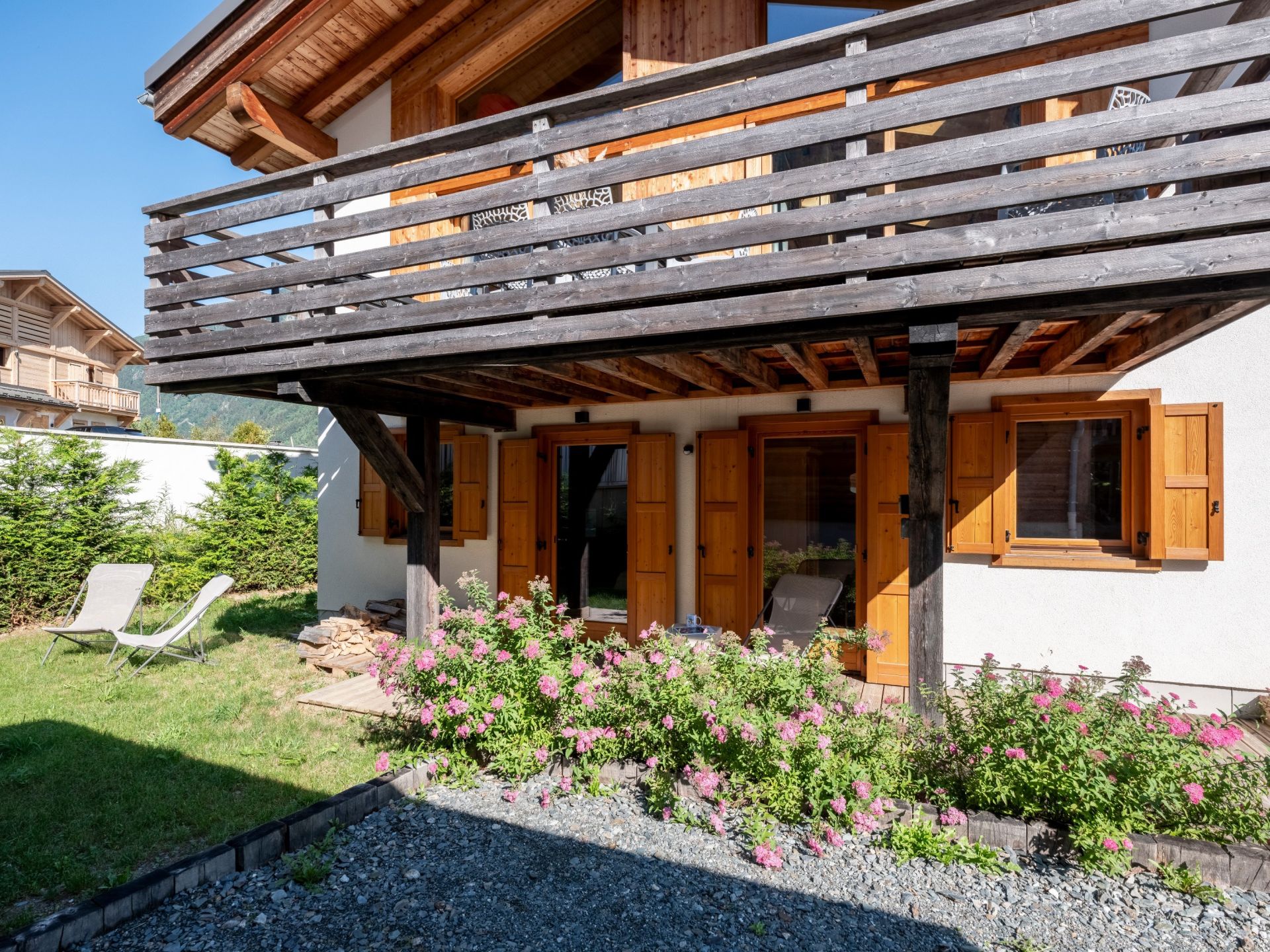 luxury chalet 6 Rooms for sale on CHAMONIX MONT BLANC (74400)