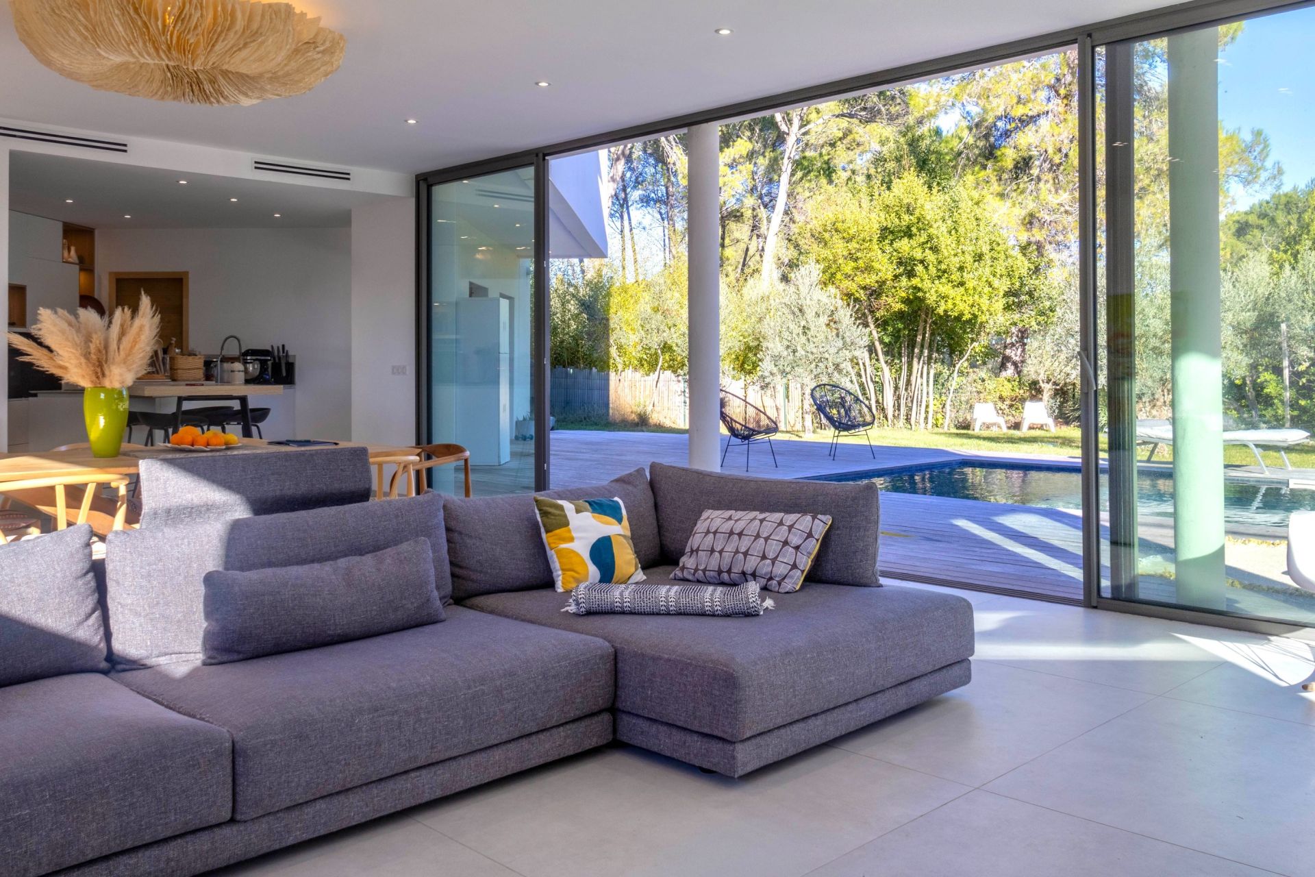 luxury house 7 Rooms for sale on MONTPELLIER (34000)
