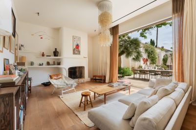 Sale Luxury house Aigues-Mortes 9&nbsp;Rooms 310&nbsp;m²