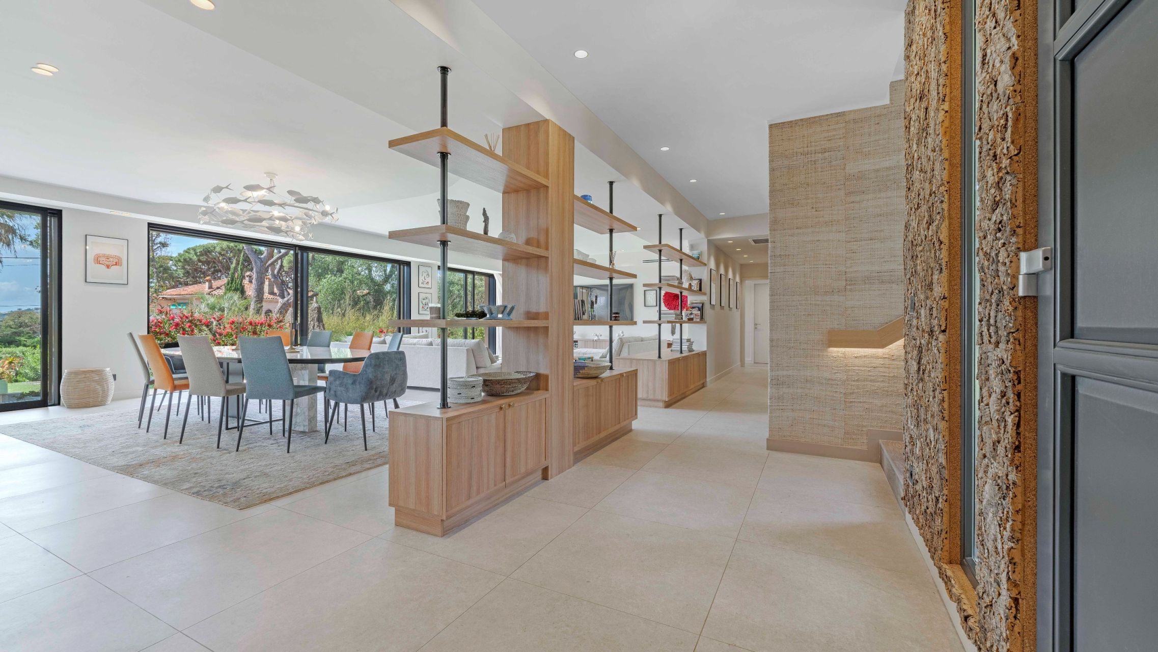 maison contemporaine 9 Pièces en vente sur STE MAXIME (83120)