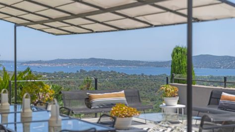 Vente Villa de luxe Grimaud 8&nbsp;Pièces 323&nbsp;m²