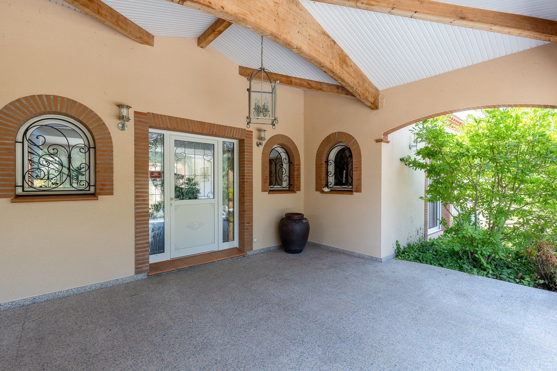luxury house 9 Rooms for sale on LAVAUR (81500)