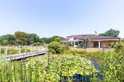 Sale Luxury house Lavaur 9&nbsp;Rooms 408&nbsp;m²