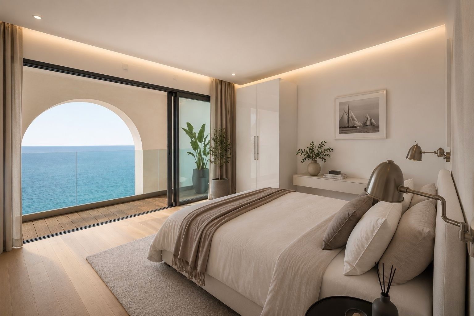 luxury apartment 4 Rooms for sale on NICE (06000)