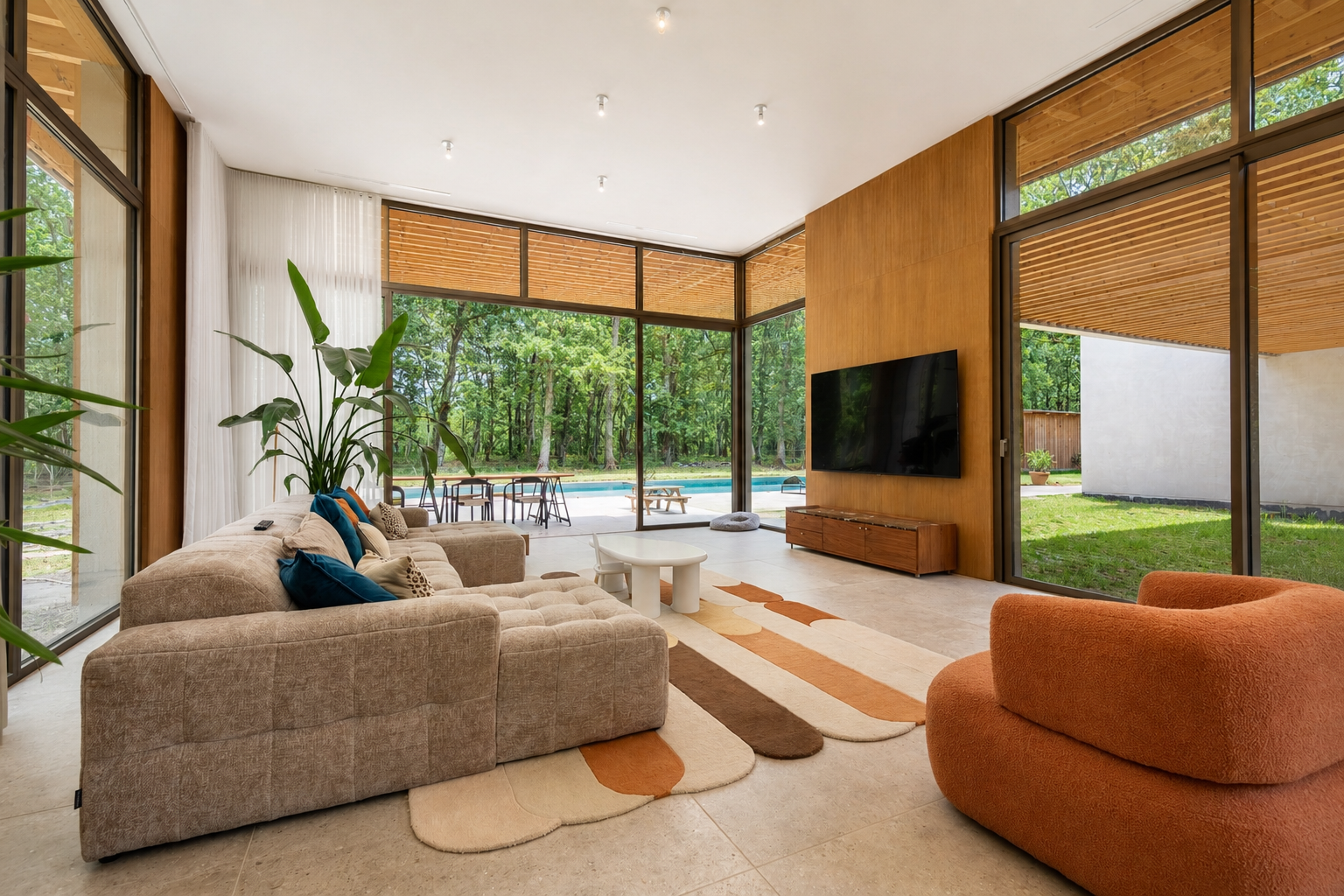 luxury house 10 Rooms for sale on BORDEAUX (33000)