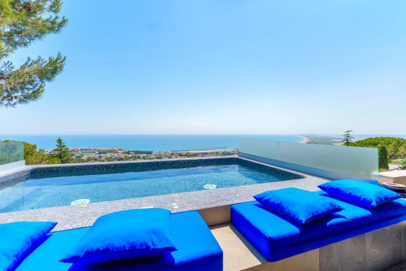 Sale Luxury house Sète 7&nbsp;Rooms 304&nbsp;m²