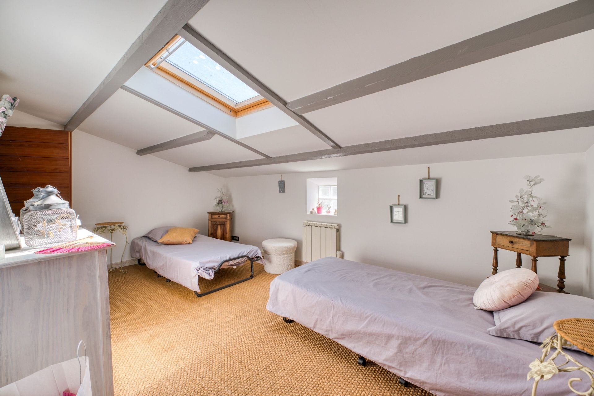 luxury house 11 Rooms for sale on LE CHATEAU D OLERON (17480)