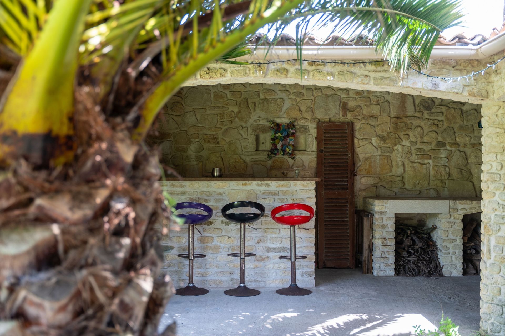 luxury house 11 Rooms for sale on LE CHATEAU D OLERON (17480)
