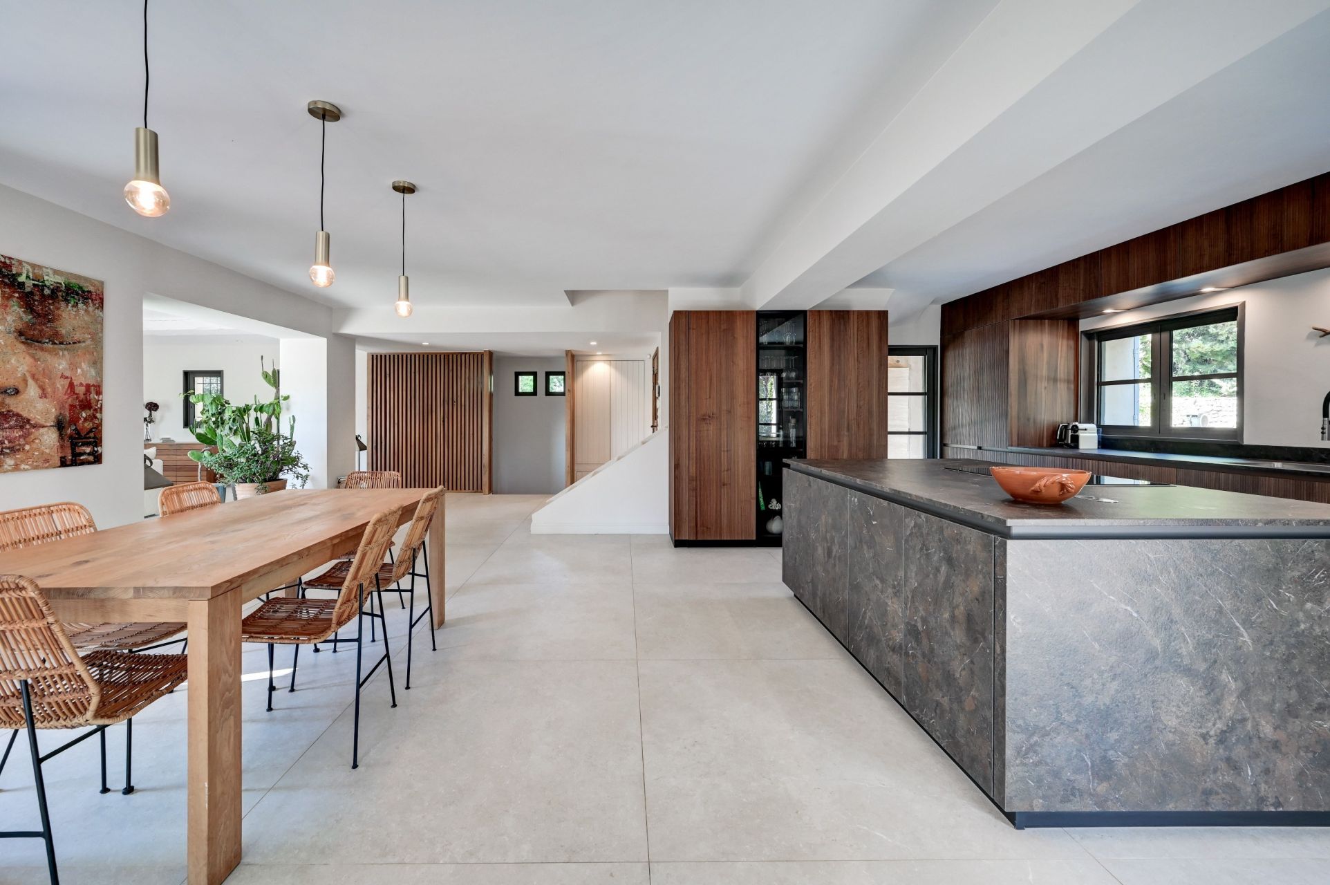 luxury house 7 Rooms for sale on AIX EN PROVENCE (13100)