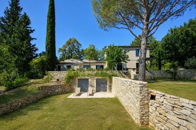 Sale Luxury house Aix-en-Provence 7&nbsp;Rooms 282&nbsp;m²