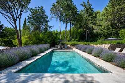 Sale Luxury house Aix-en-Provence 7&nbsp;Rooms 282&nbsp;m²