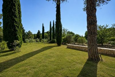 Sale Luxury house Aix-en-Provence 7&nbsp;Rooms 282&nbsp;m²