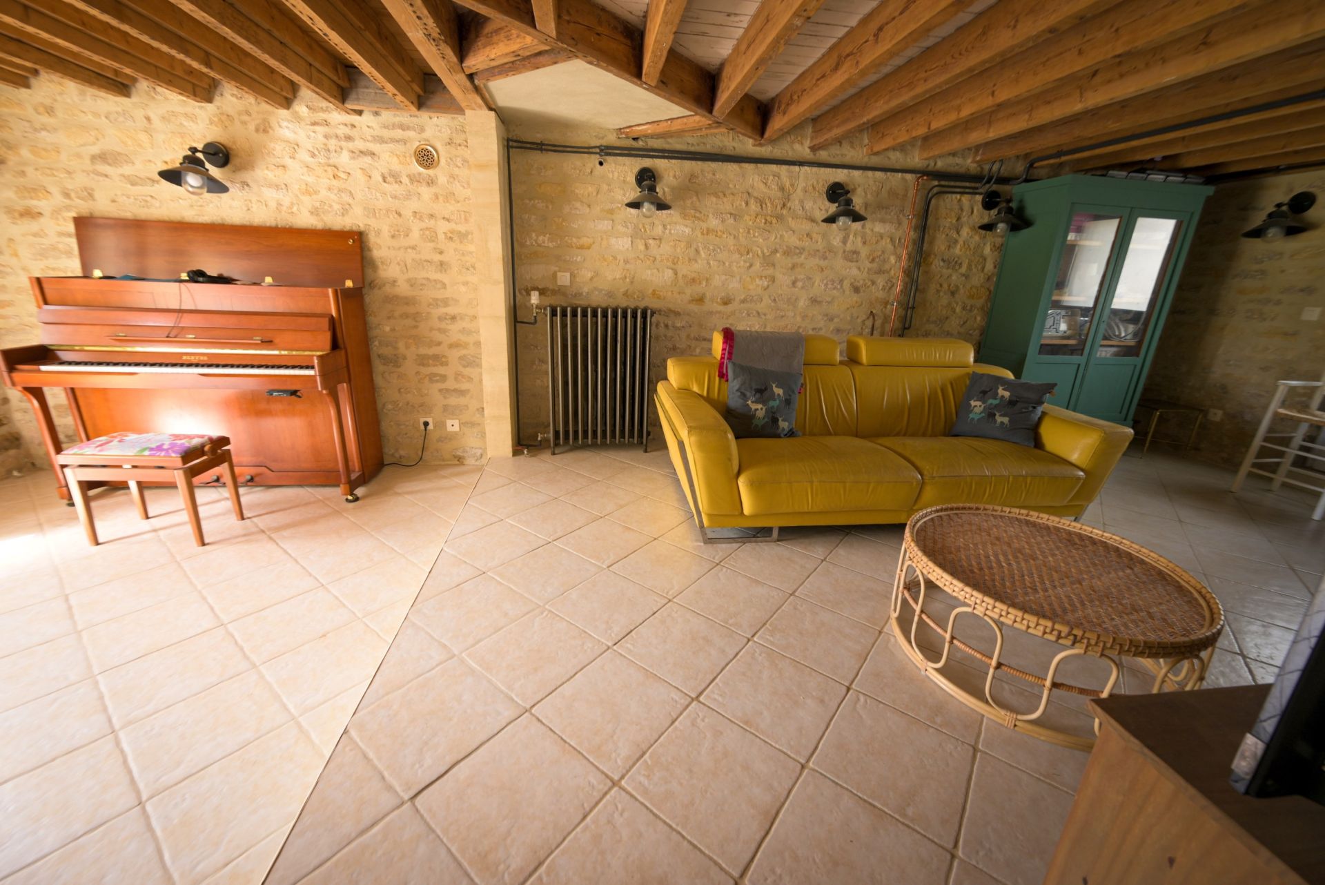 luxury house 7 Rooms for sale on BERNIERES SUR MER (14990)