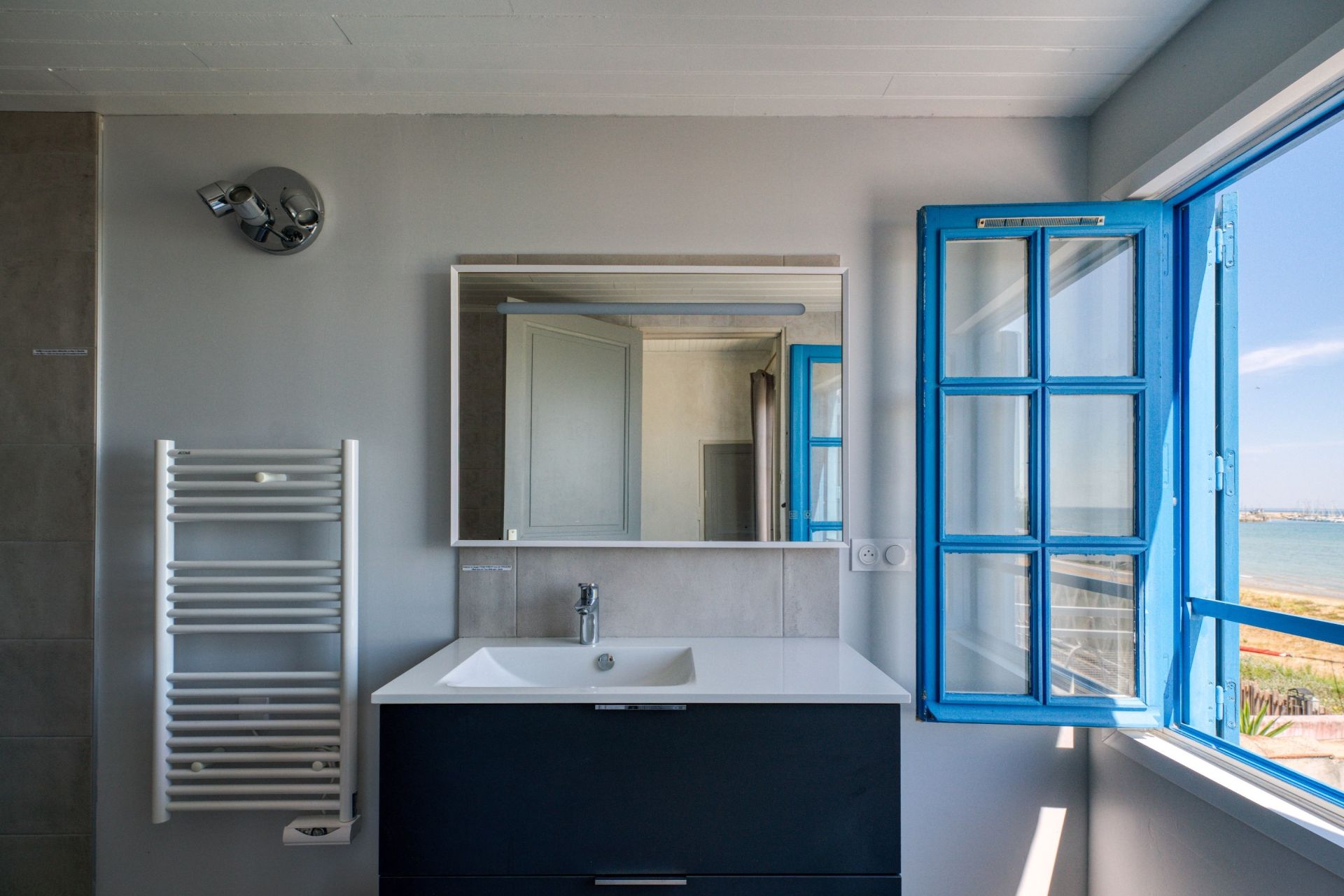 luxury house 6 Rooms for sale on ST DENIS D OLERON (17650)