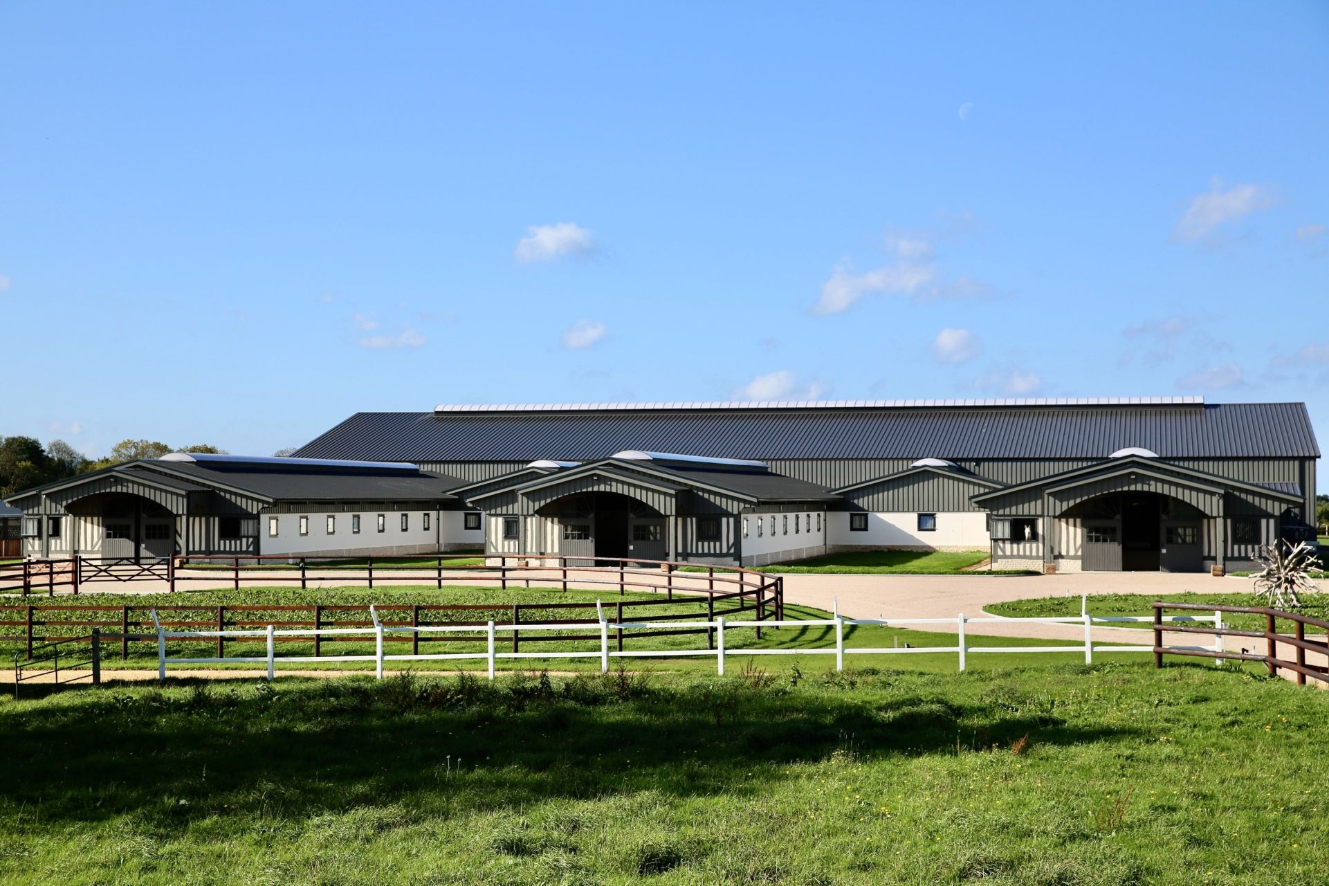 equestrian property 28 Rooms for sale on VAUVILLE (14800)