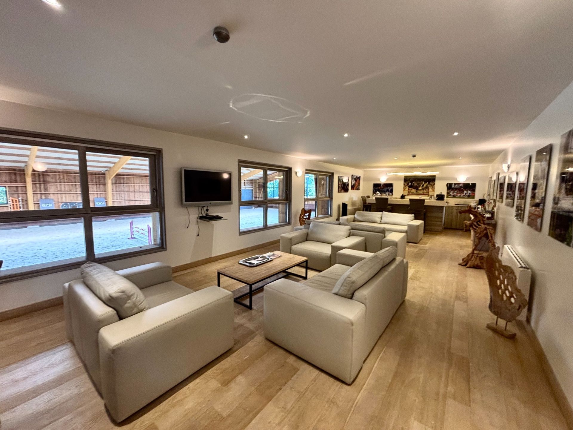equestrian property 28 Rooms for sale on VAUVILLE (14800)