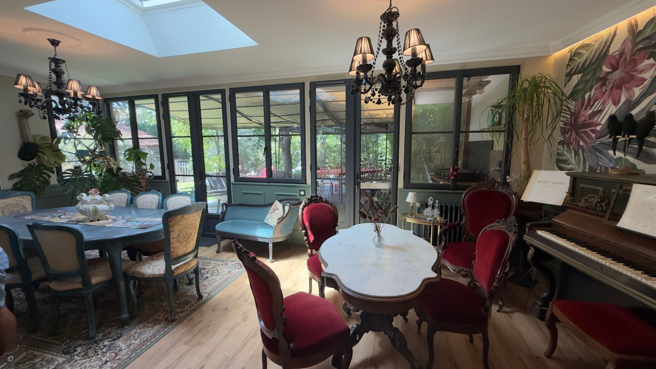 luxury house 6 Rooms for sale on LAVAUR (81500)