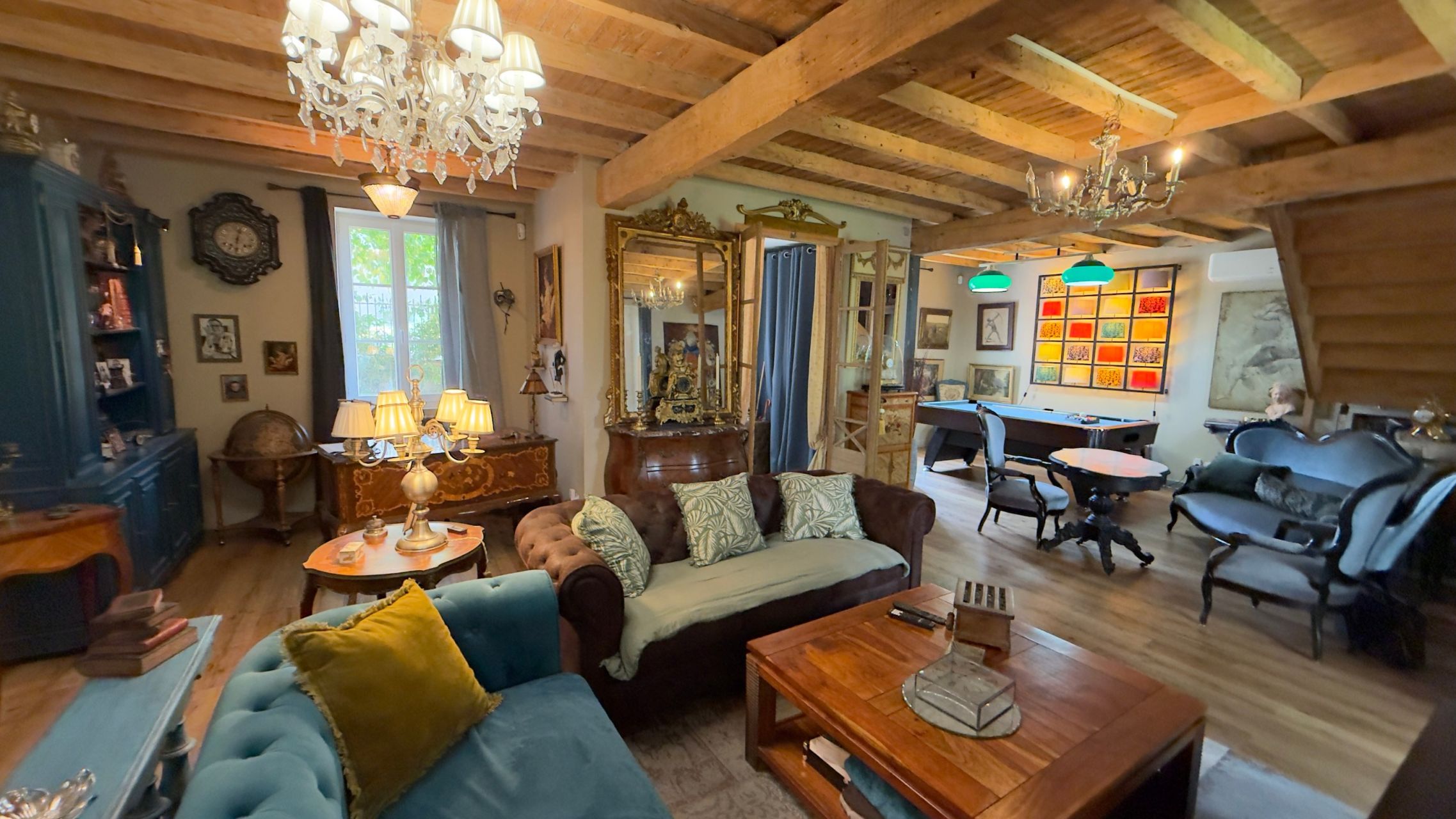luxury house 6 Rooms for sale on LAVAUR (81500)
