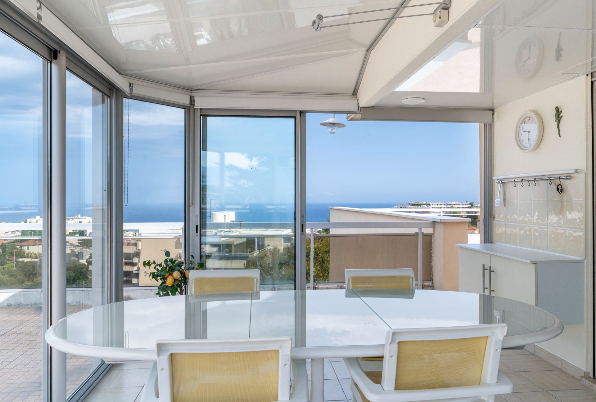 luxury apartment 3 Rooms for sale on NICE (06000)
