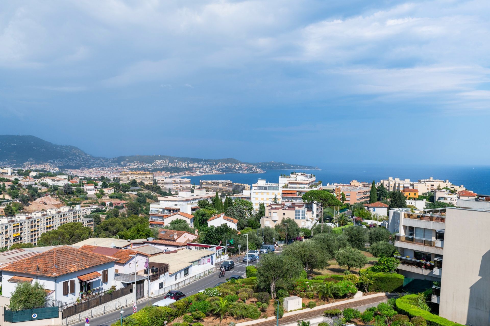 luxury apartment 3 Rooms for sale on NICE (06000)