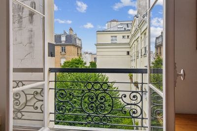Vente Appartement de luxe Paris 7 2&nbsp;Pièces 44.29&nbsp;m²