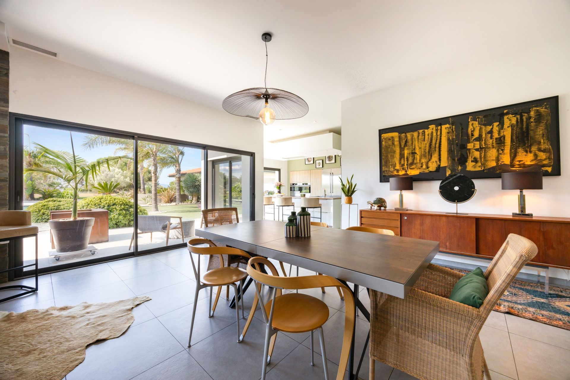 luxury house 6 Rooms for sale on PERPIGNAN (66000)