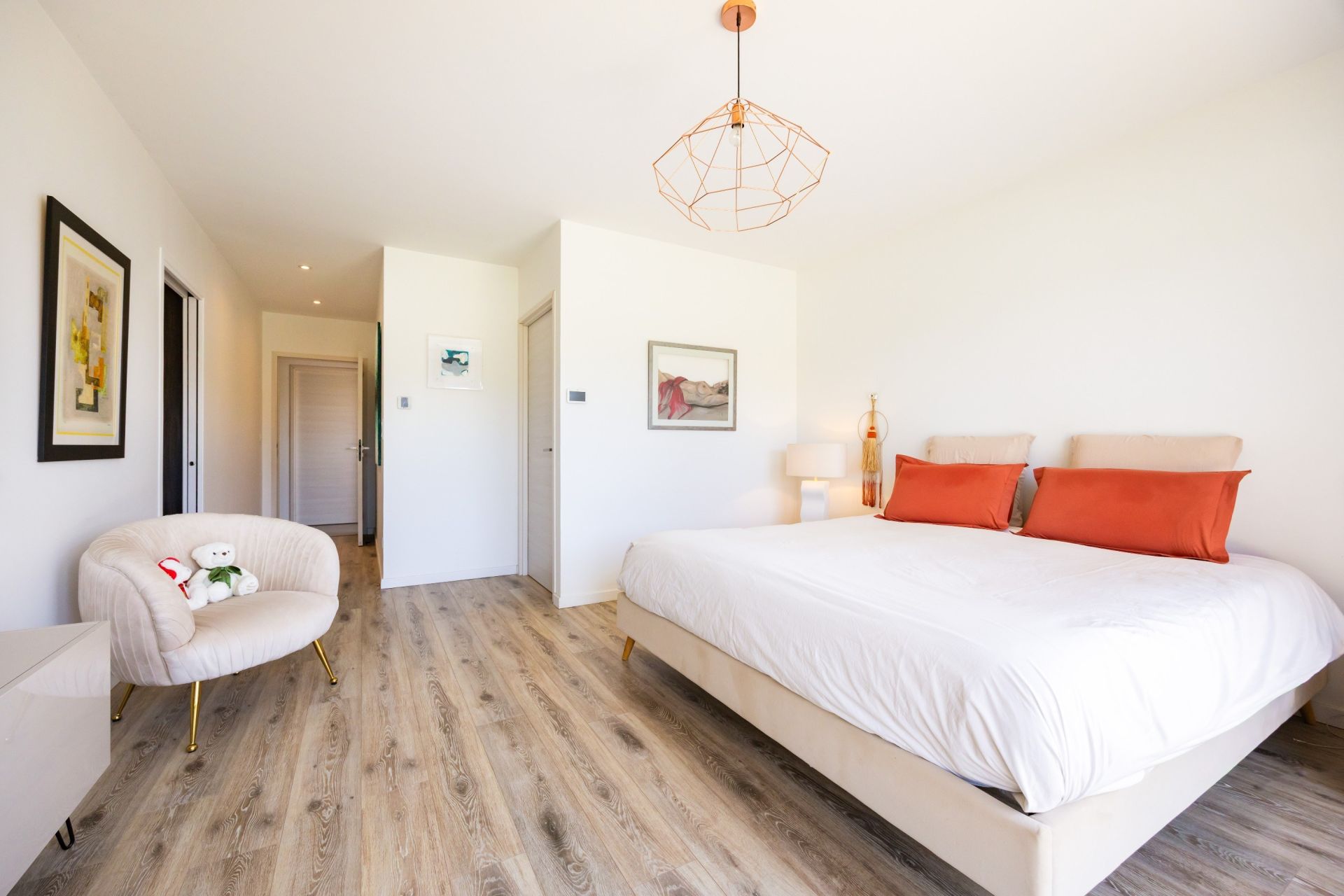 luxury house 6 Rooms for sale on PERPIGNAN (66000)