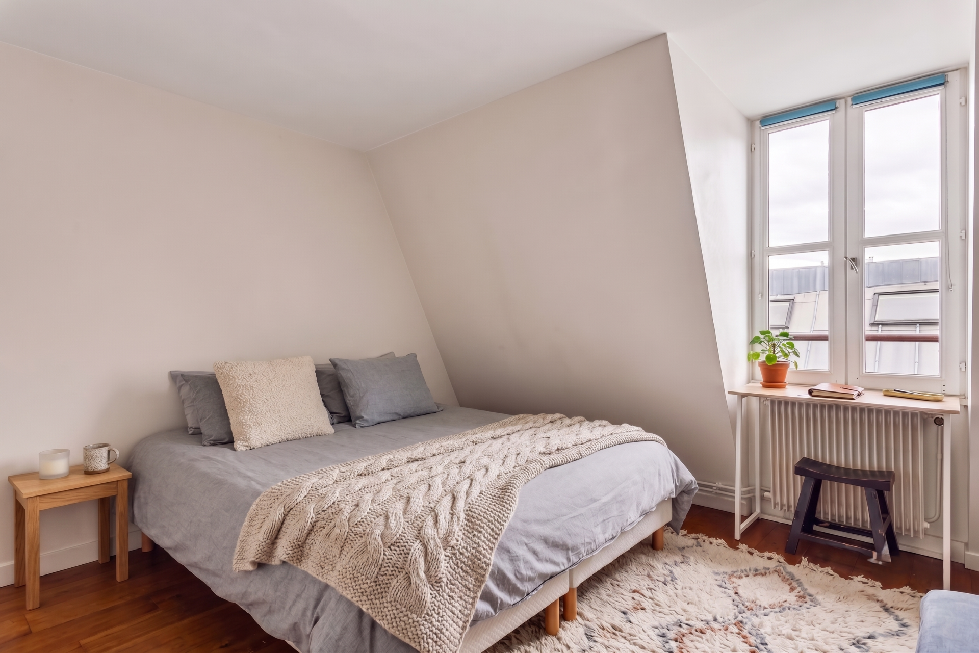 luxury apartment 4 Rooms for sale on PARIS (75003)