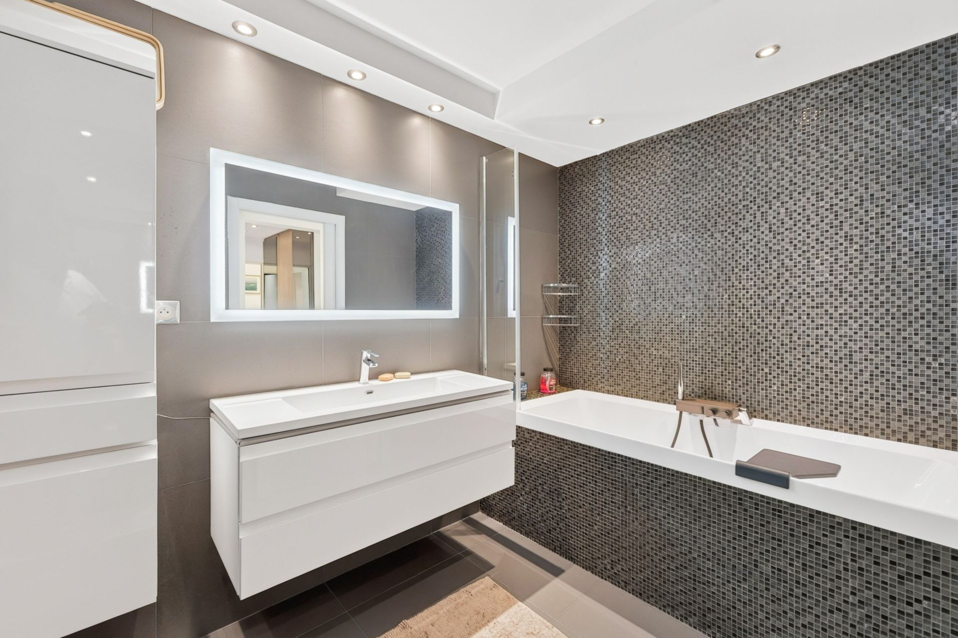 appartement de luxe 4 Pièces en vente sur MARSEILLE (13008)
