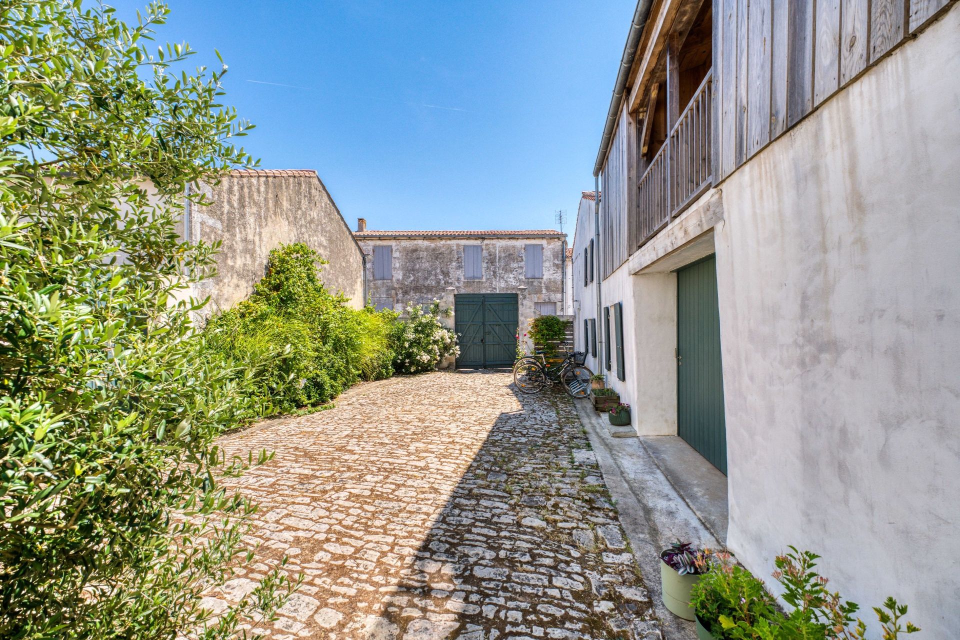 maison de luxe 7 Pièces en vente sur STE MARIE DE RE (17740)