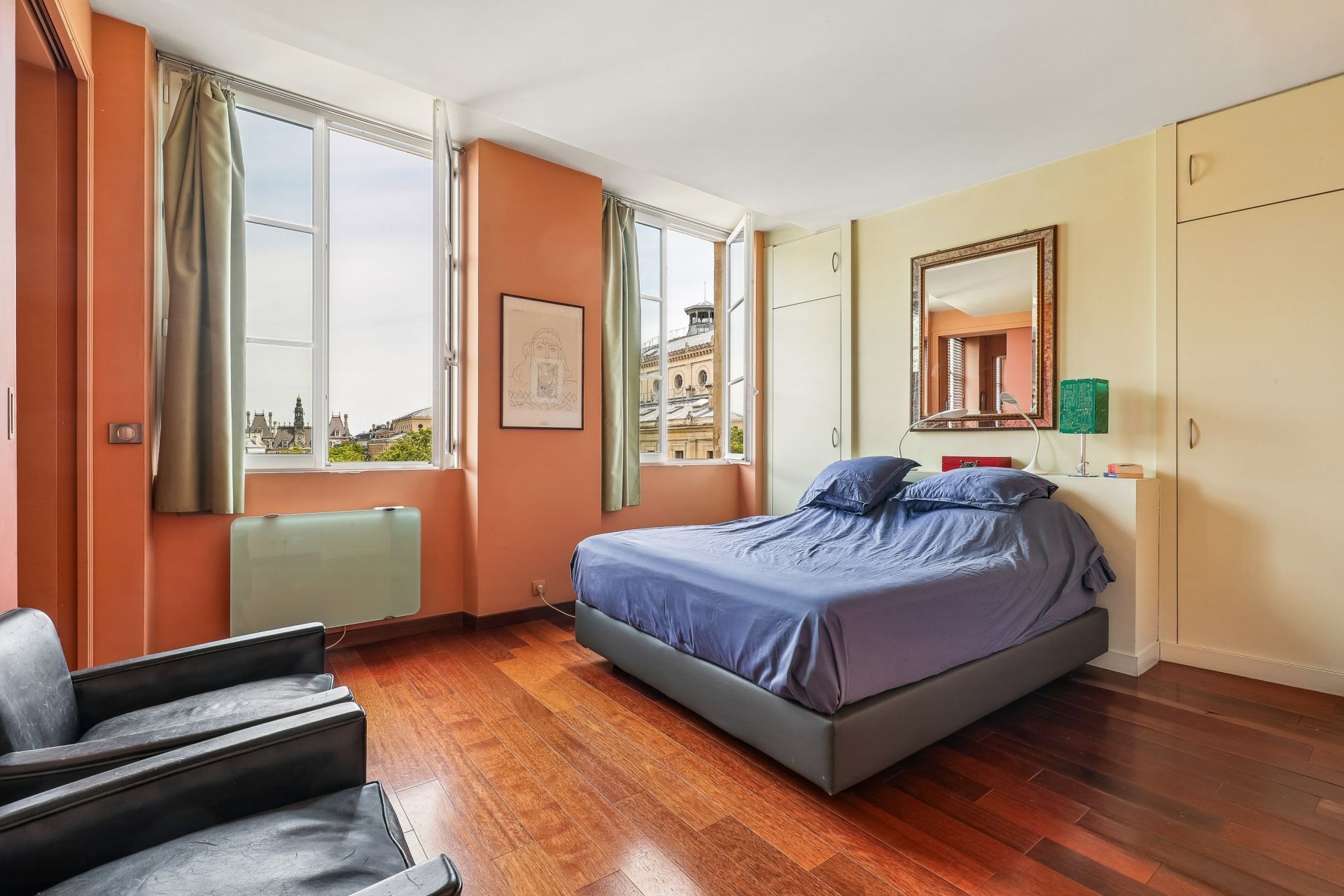 luxury apartment 5 Rooms for sale on PARIS (75001)