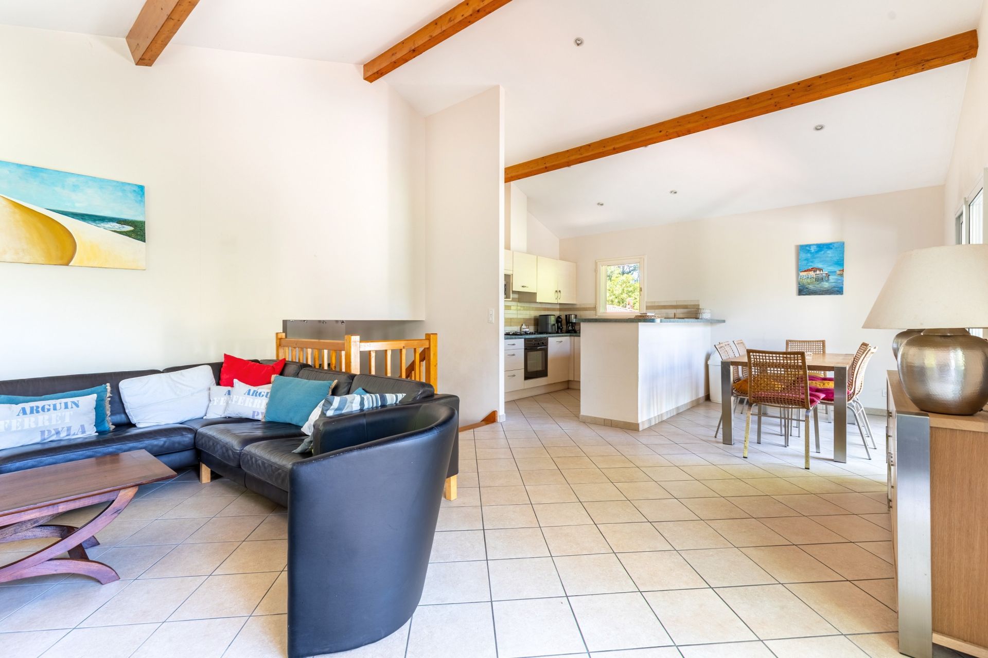 luxury house 7 Rooms for sale on PYLA SUR MER (33115)