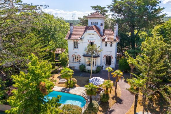 Sale Luxury house Arcachon 7&nbsp;Rooms 250&nbsp;m²