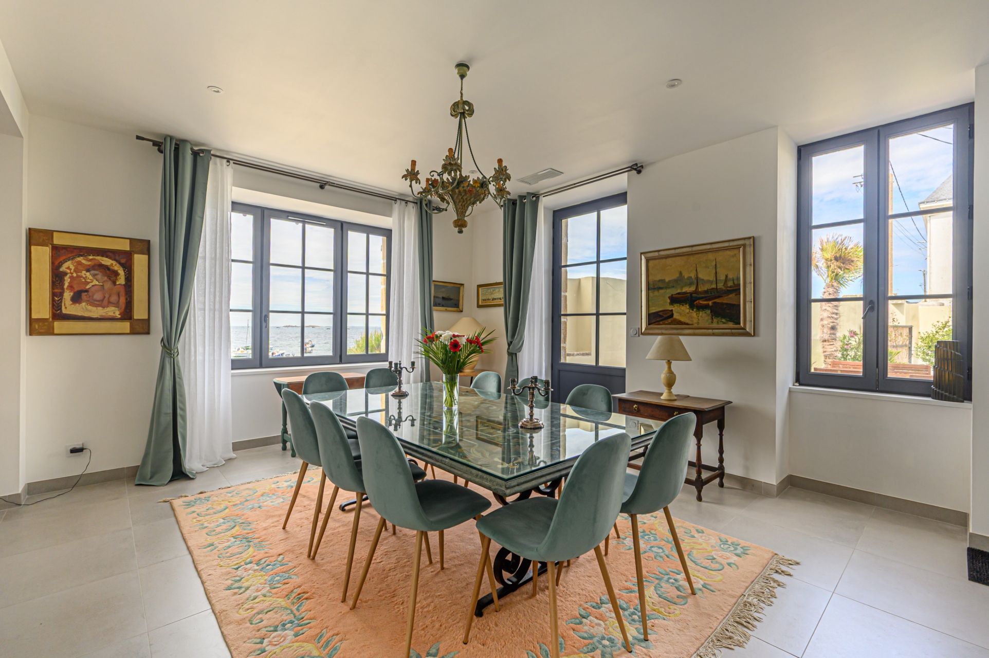 luxury house 8 Rooms for sale on ST PIERRE QUIBERON (56510)