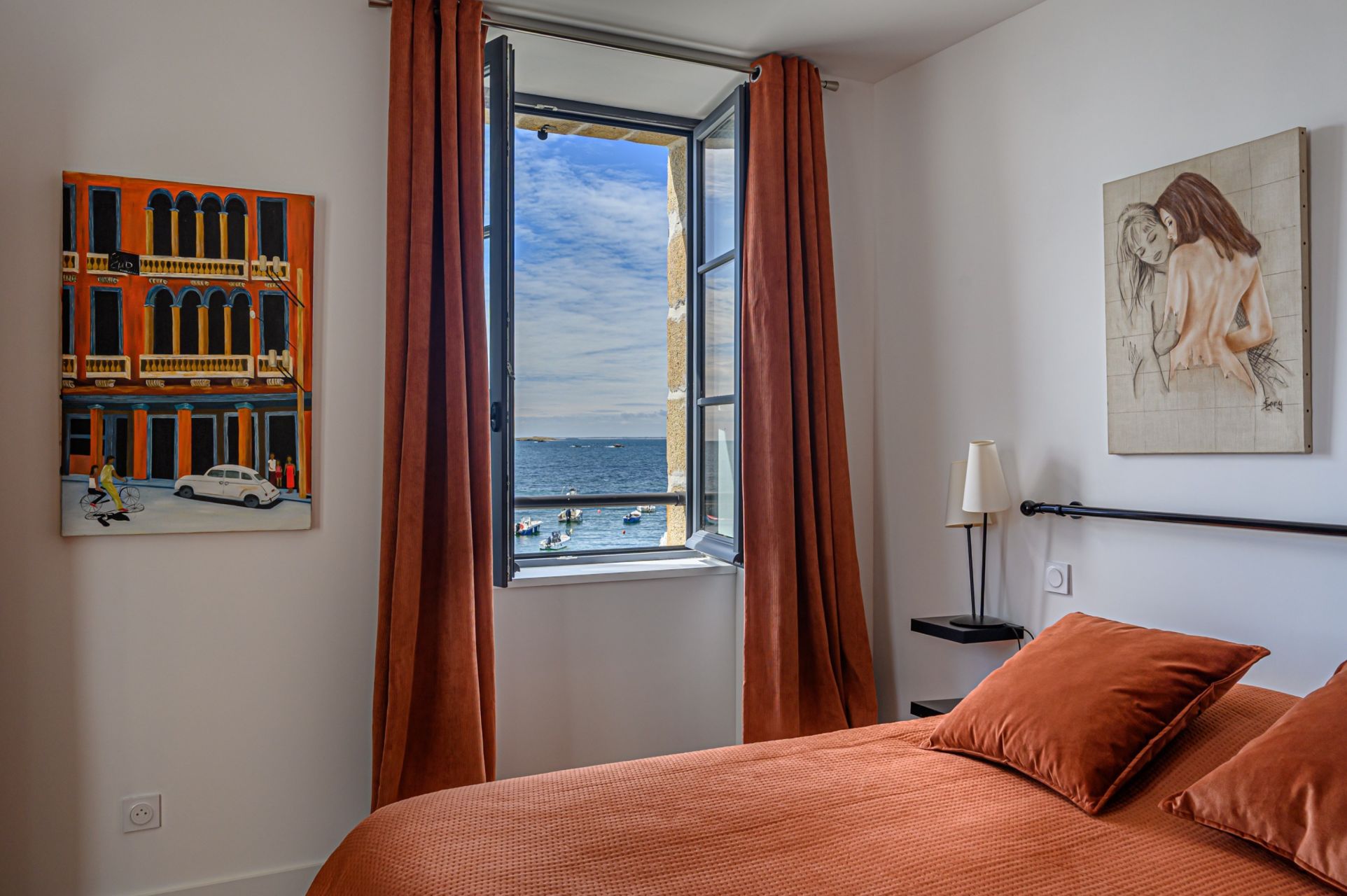 luxury house 8 Rooms for sale on ST PIERRE QUIBERON (56510)